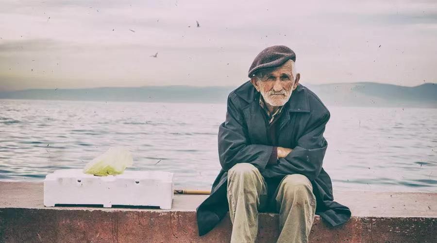 60岁以后，适度超重的人更健康！