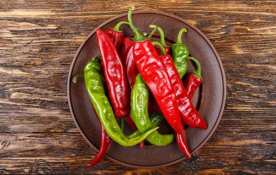 胃不好饮食要注意！尽量少吃这些食物 