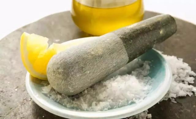 说味精有毒是谣传！不吃味精，鸡精的人都看看，央视已曝光 