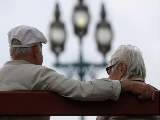 啃老也升级？陪伴式啃老是尽孝还是啃老