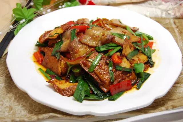 云南农村“八大碗”,经久不衰的美食经典!你吃了几碗？