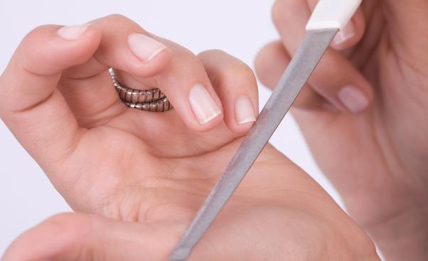 符合这10个特征，说明身体亚健康，第9个超过一半的人有