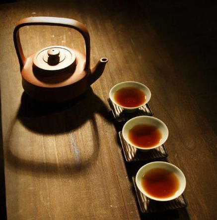 人生八大雅事，琴棋书画诗酒茶