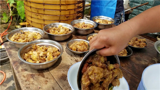 四川农村“九大碗”，停不下来的乡情。