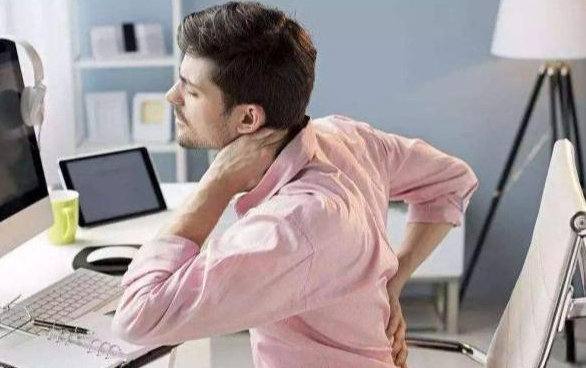 脂肪肝为何常发生在亚健康人群？这3点若占其一，就要小心了