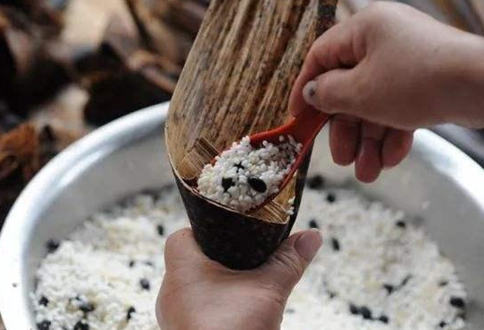 糖尿病人吃粽子对身体好是坏？医生奉劝：不管怎样，4类人要少吃