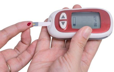 糖尿病人吃粽子对身体好是坏？医生奉劝：不管怎样，4类人要少吃