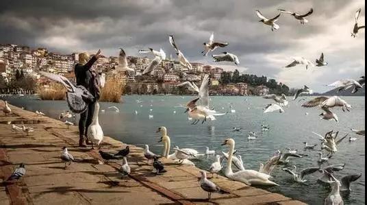 87岁美国老太太总结的不老秘诀，简单一句话，点醒亿万中老年人！