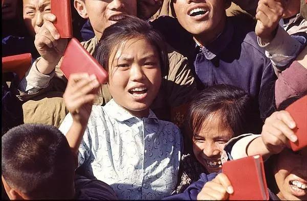 那个年代的妇女，真漂亮！