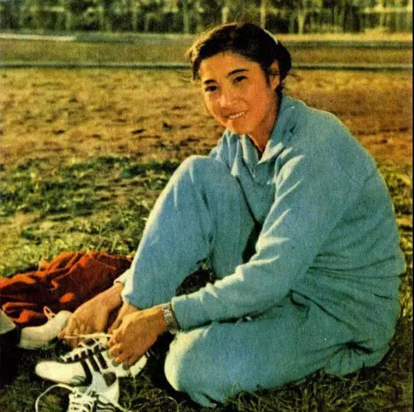 那个年代的妇女，真漂亮！