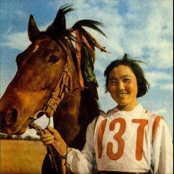 那个年代的妇女，真漂亮！