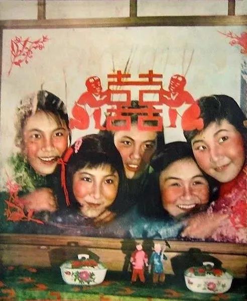 那个年代的妇女，真漂亮！