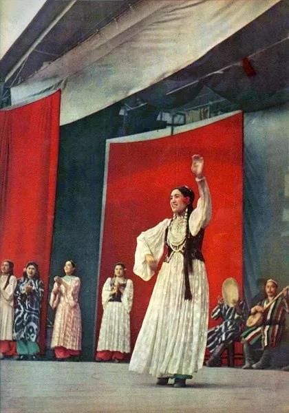 那个年代的妇女，真漂亮！