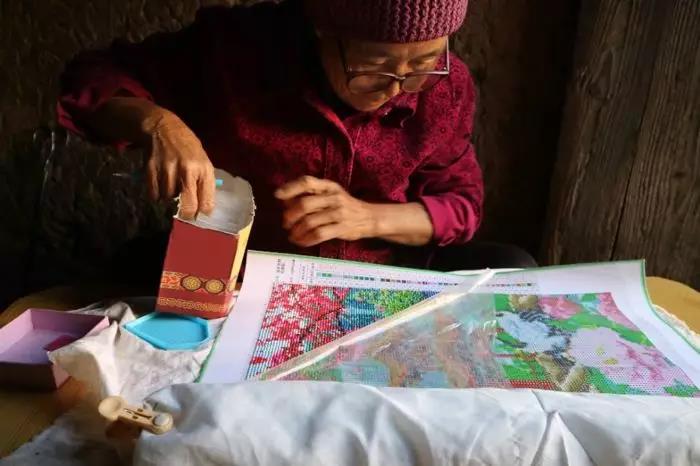 为什么说，保护眼睛，是一件需要你坚持到老的事？