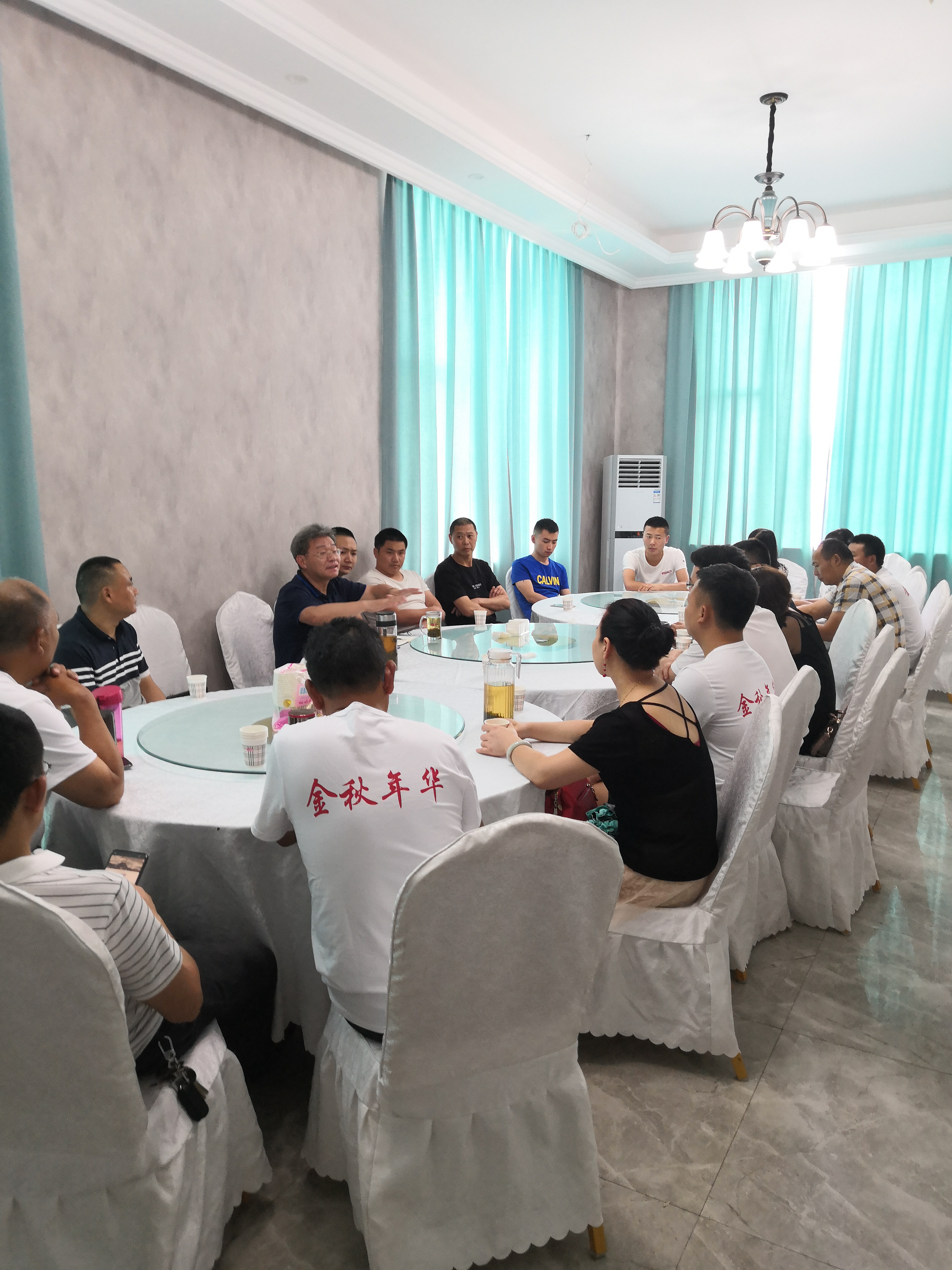 亲临一线送关怀    指导工作筑信念    上下同心齐奋斗