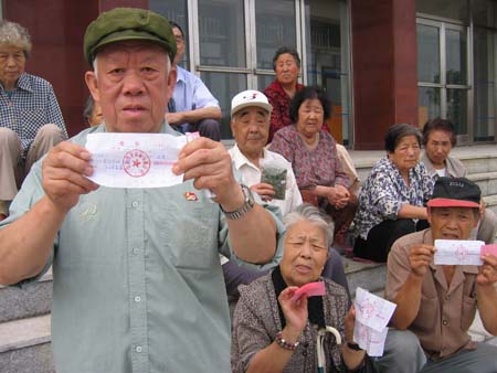 周志宏：“话术诈骗”瞄准老年人应引发社会关注